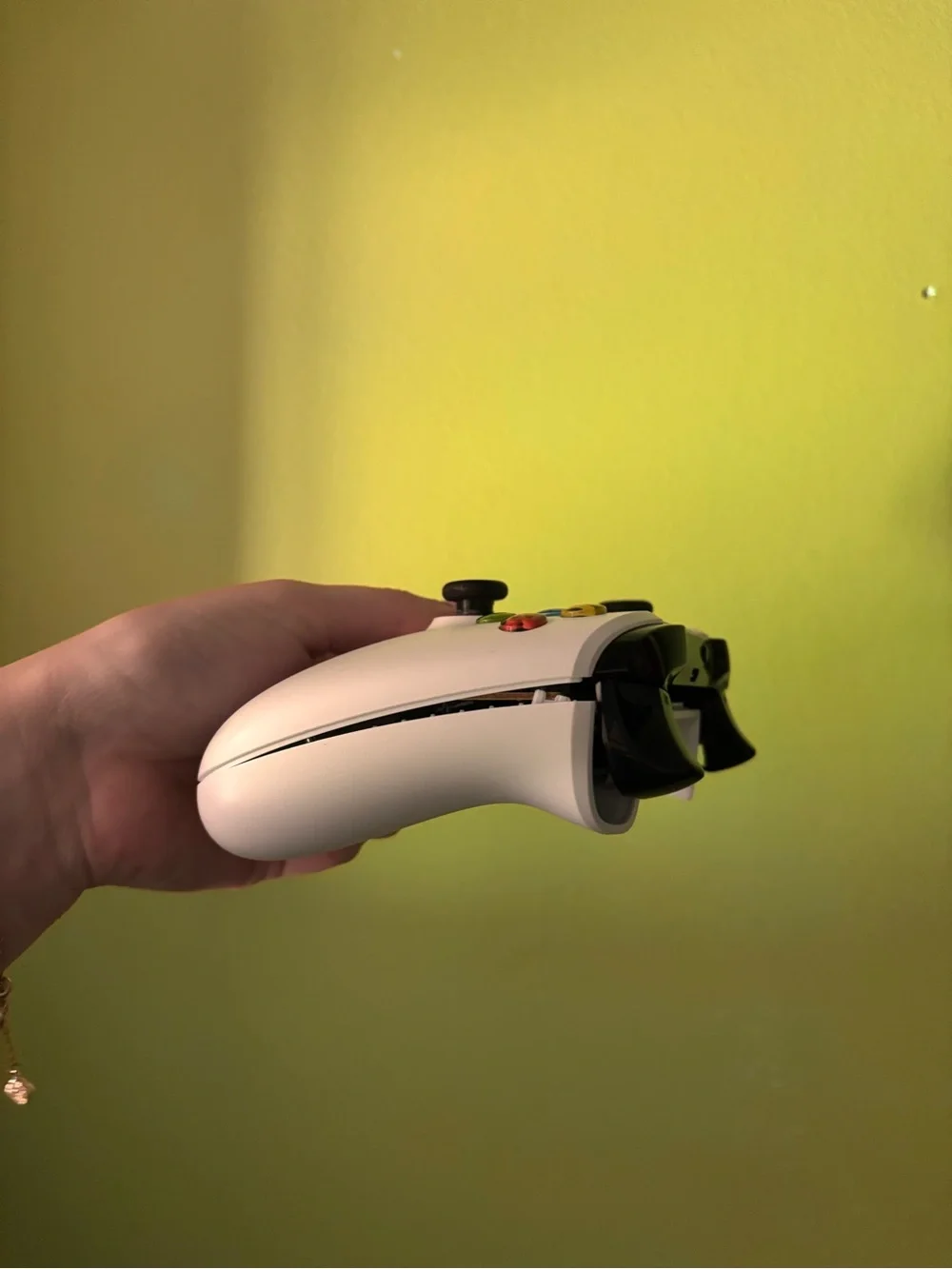 Xbox Wireless Condrollers USED/BROKE